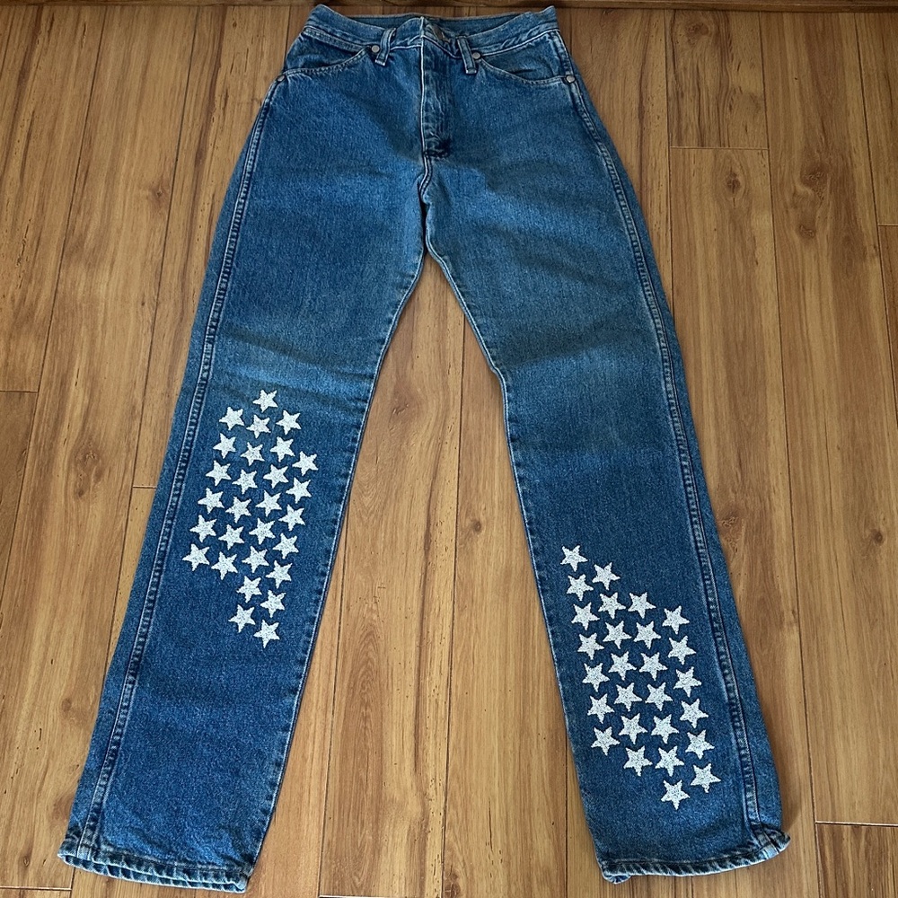 Wrangler Blue Star-Embellished Straight Leg Jeans